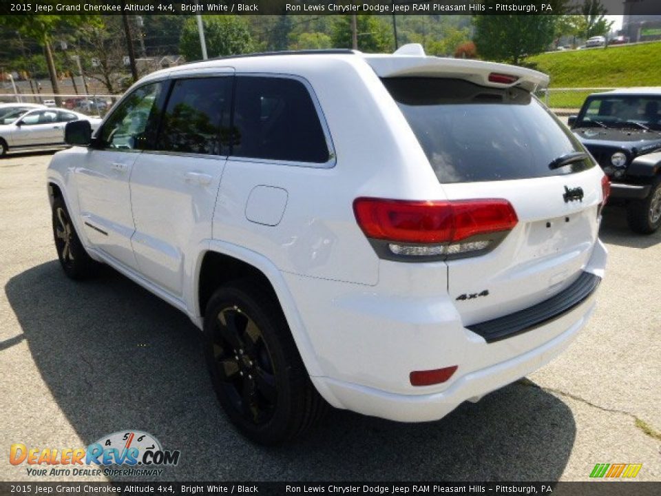 2015 Jeep Grand Cherokee Altitude 4x4 Bright White / Black Photo #3