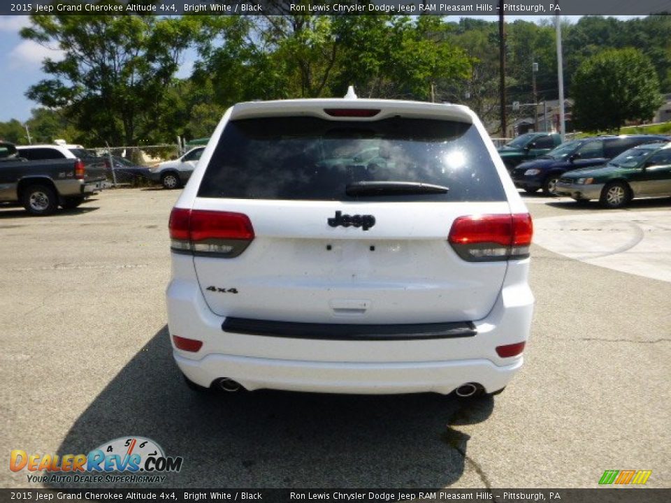 2015 Jeep Grand Cherokee Altitude 4x4 Bright White / Black Photo #4