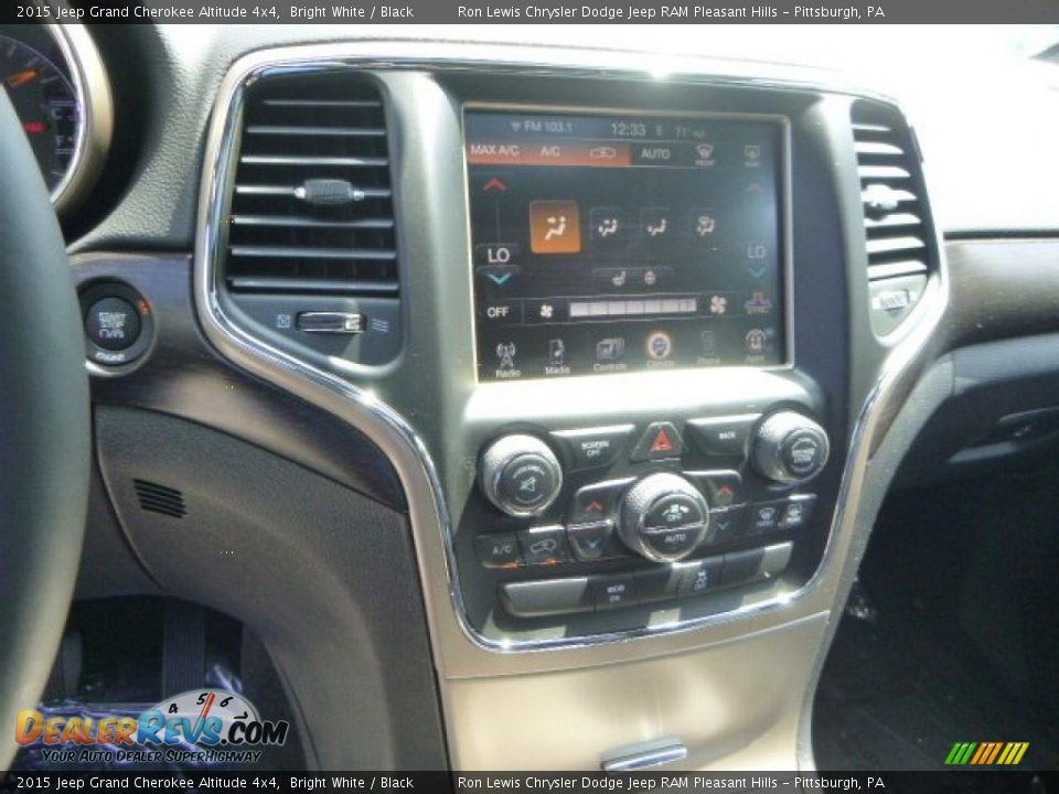 2015 Jeep Grand Cherokee Altitude 4x4 Bright White / Black Photo #19