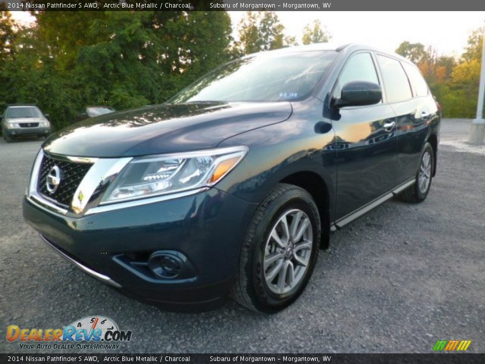 2014 Nissan Pathfinder S AWD Arctic Blue Metallic / Charcoal Photo #3