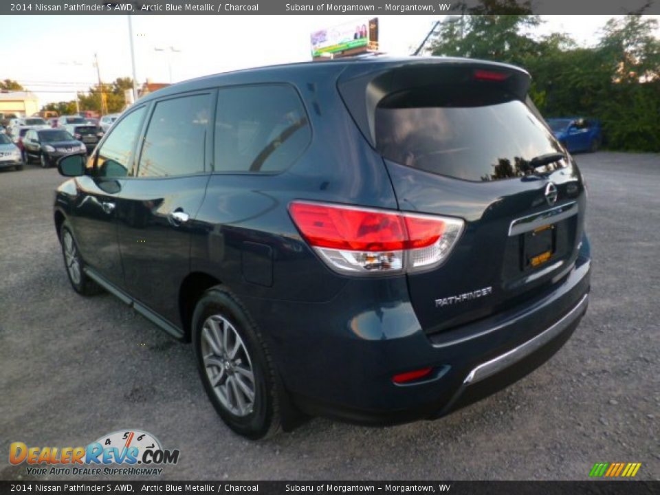 2014 Nissan Pathfinder S AWD Arctic Blue Metallic / Charcoal Photo #5