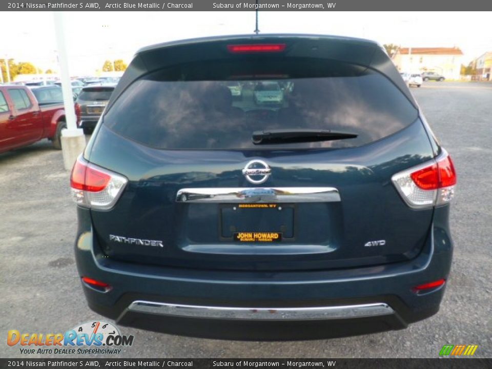 2014 Nissan Pathfinder S AWD Arctic Blue Metallic / Charcoal Photo #6
