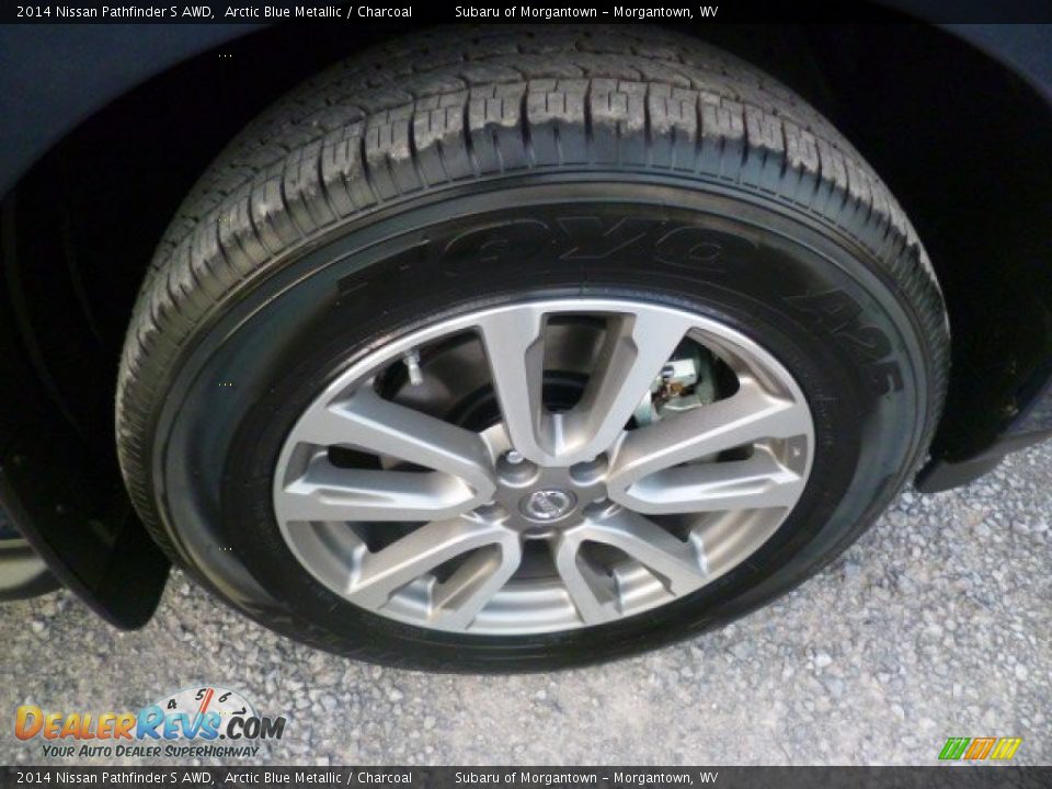 2014 Nissan Pathfinder S AWD Arctic Blue Metallic / Charcoal Photo #9