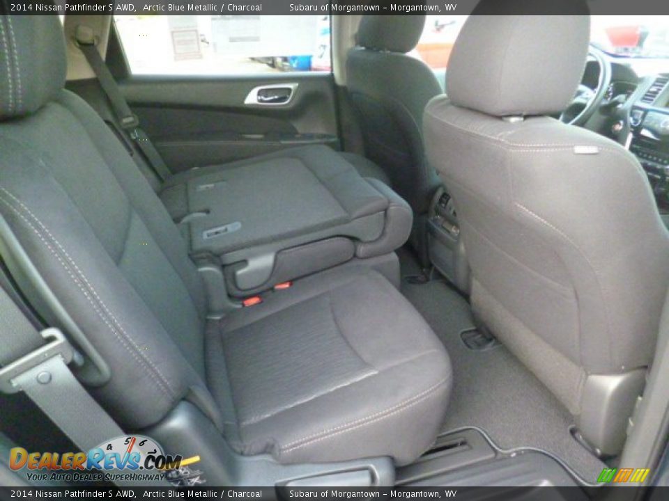2014 Nissan Pathfinder S AWD Arctic Blue Metallic / Charcoal Photo #11