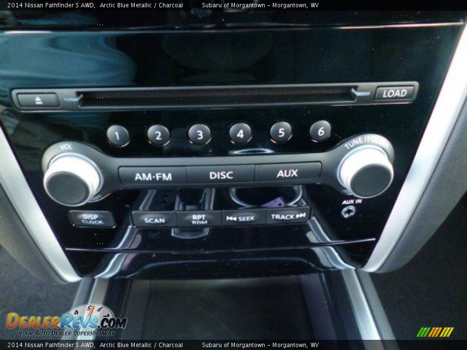 2014 Nissan Pathfinder S AWD Arctic Blue Metallic / Charcoal Photo #19
