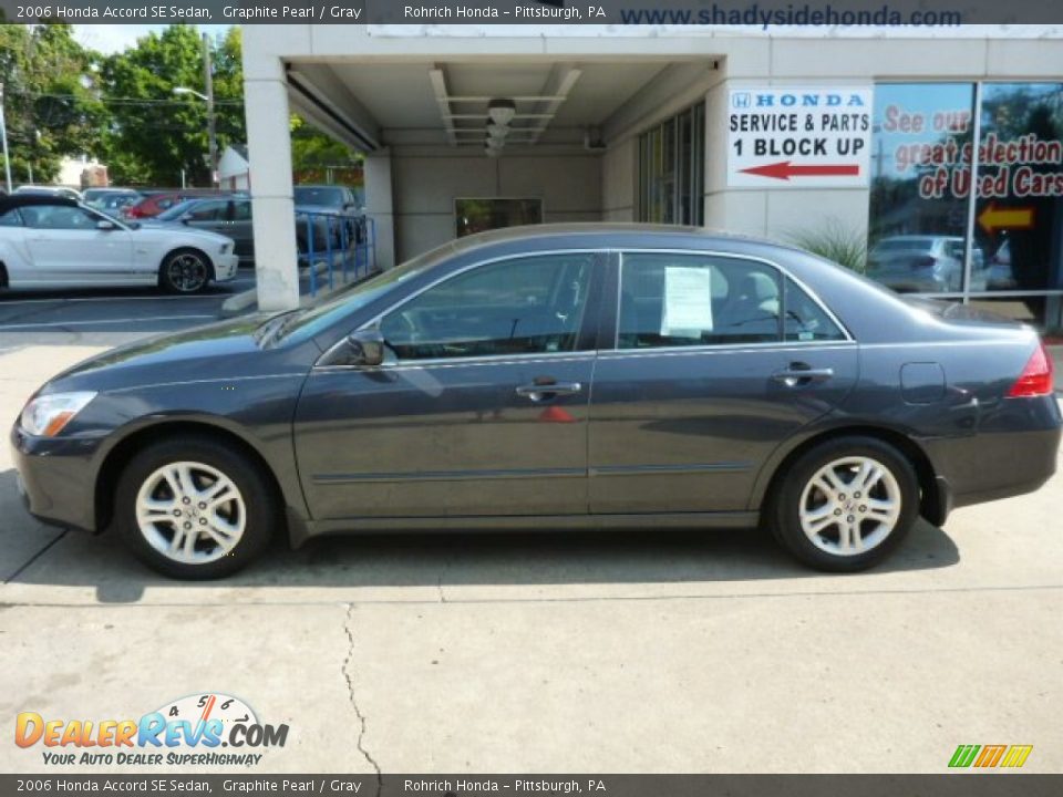 2006 Honda Accord SE Sedan Graphite Pearl / Gray Photo #2