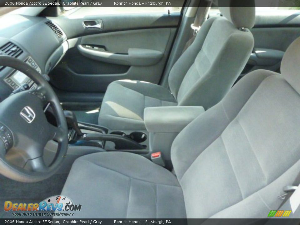 2006 Honda Accord SE Sedan Graphite Pearl / Gray Photo #4