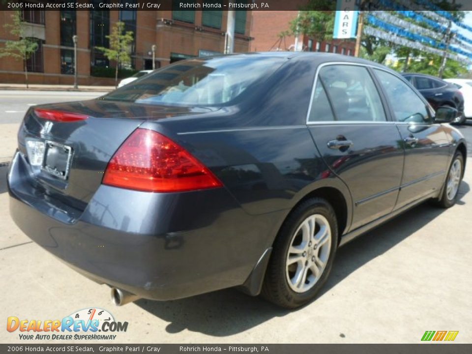 2006 Honda Accord SE Sedan Graphite Pearl / Gray Photo #12