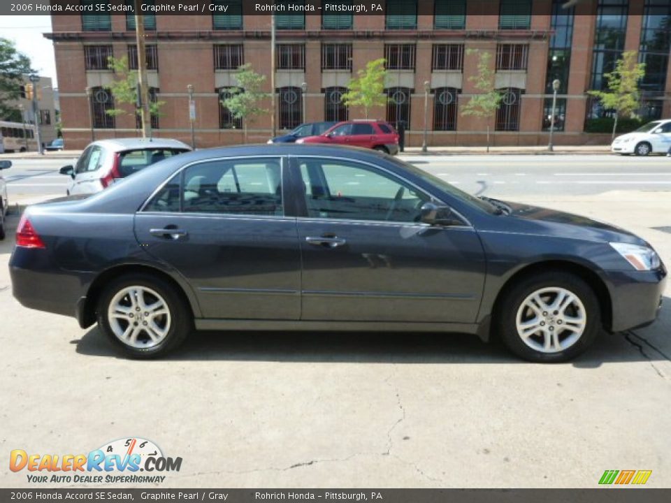 2006 Honda Accord SE Sedan Graphite Pearl / Gray Photo #13