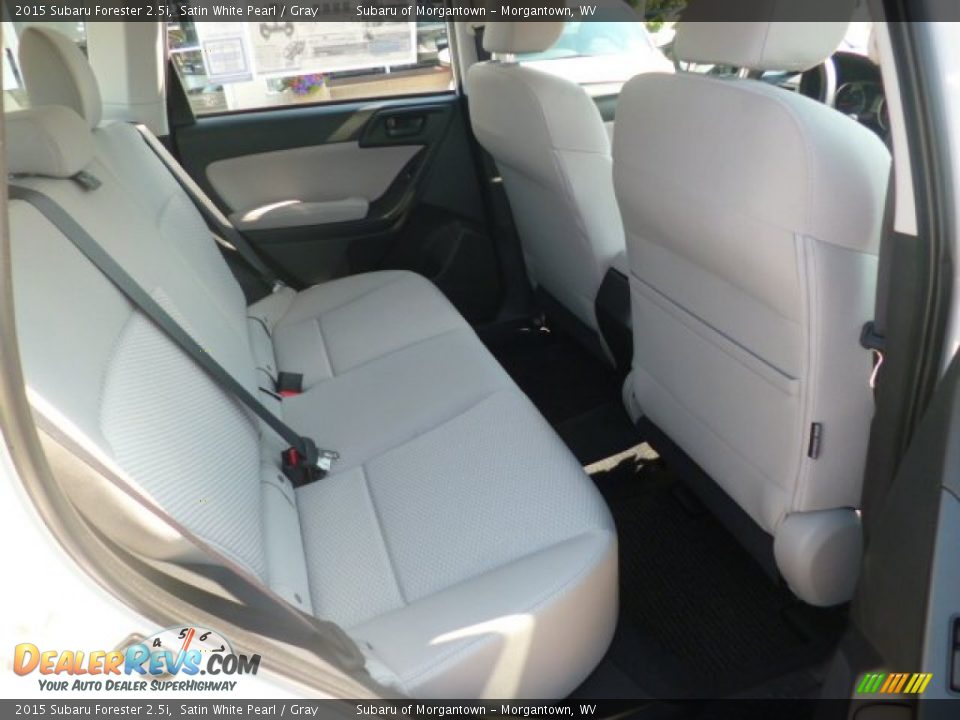 2015 Subaru Forester 2.5i Satin White Pearl / Gray Photo #11