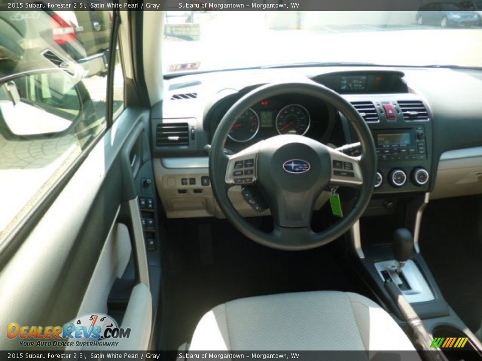 2015 Subaru Forester 2.5i Satin White Pearl / Gray Photo #14