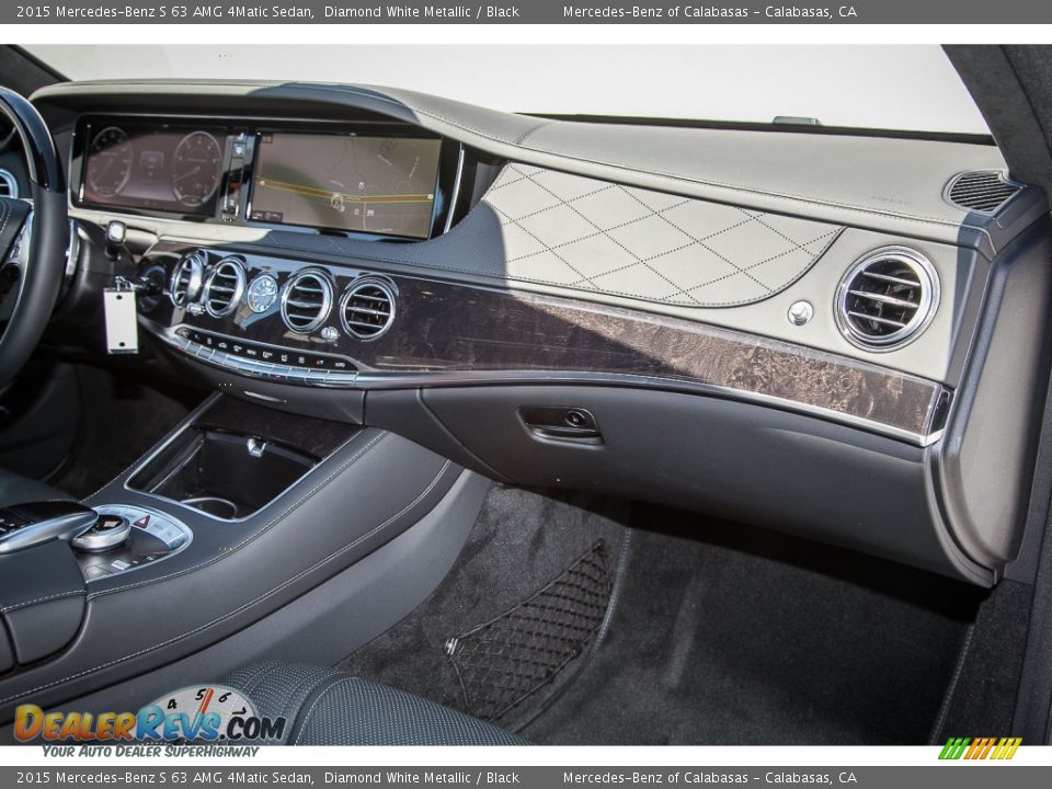 Dashboard of 2015 Mercedes-Benz S 63 AMG 4Matic Sedan Photo #8