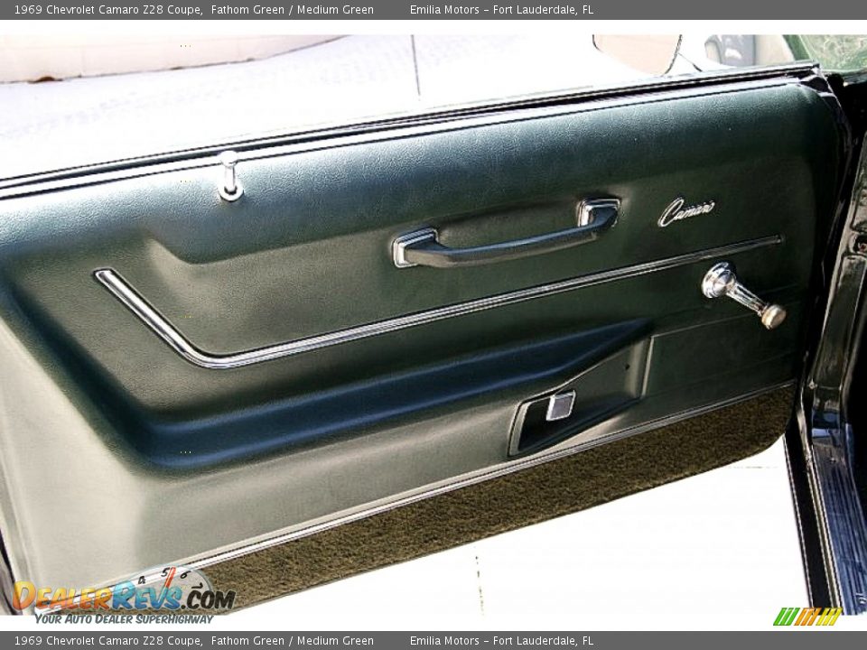 Door Panel of 1969 Chevrolet Camaro Z28 Coupe Photo #41