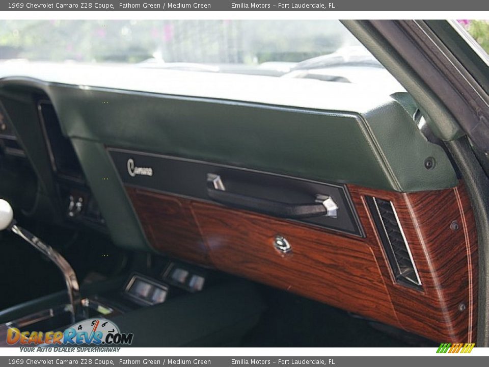 Dashboard of 1969 Chevrolet Camaro Z28 Coupe Photo #57
