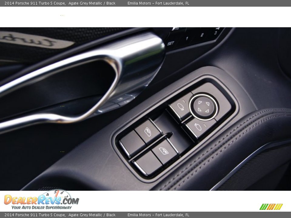 Controls of 2014 Porsche 911 Turbo S Coupe Photo #35
