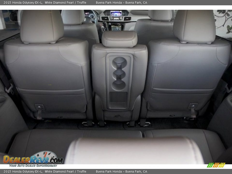 2015 Honda Odyssey EX-L White Diamond Pearl / Truffle Photo #19