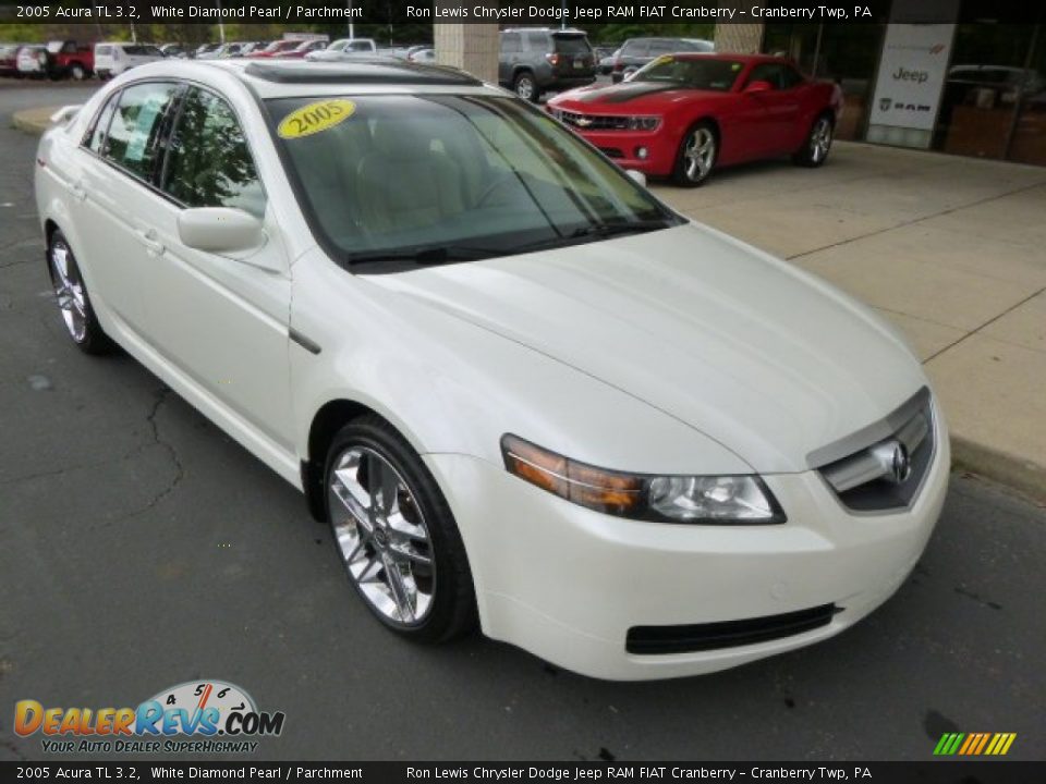 2005 Acura TL 3.2 White Diamond Pearl / Parchment Photo #2