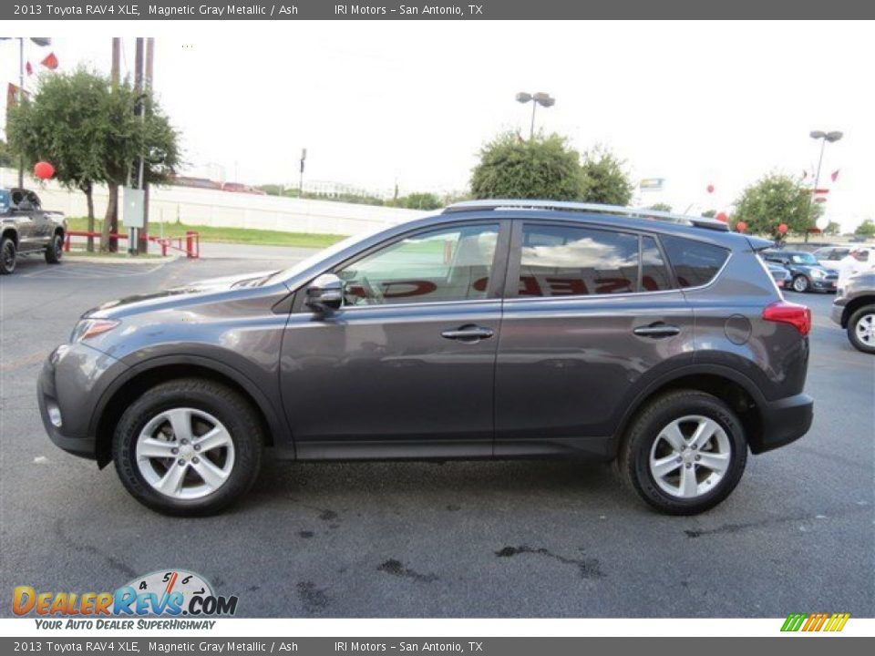 2013 Toyota RAV4 XLE Magnetic Gray Metallic / Ash Photo #4