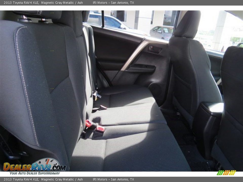 2013 Toyota RAV4 XLE Magnetic Gray Metallic / Ash Photo #14