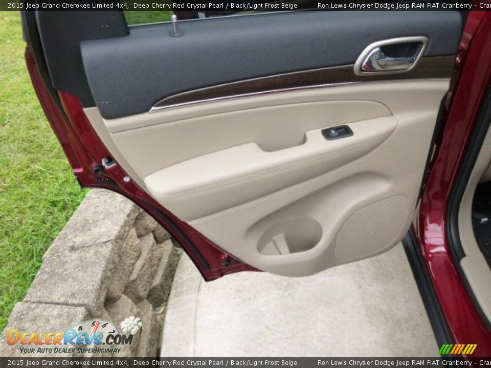 2015 Jeep Grand Cherokee Limited 4x4 Deep Cherry Red Crystal Pearl / Black/Light Frost Beige Photo #12