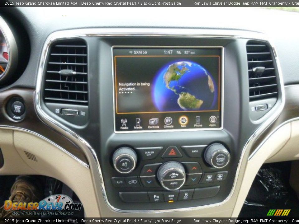 2015 Jeep Grand Cherokee Limited 4x4 Deep Cherry Red Crystal Pearl / Black/Light Frost Beige Photo #17