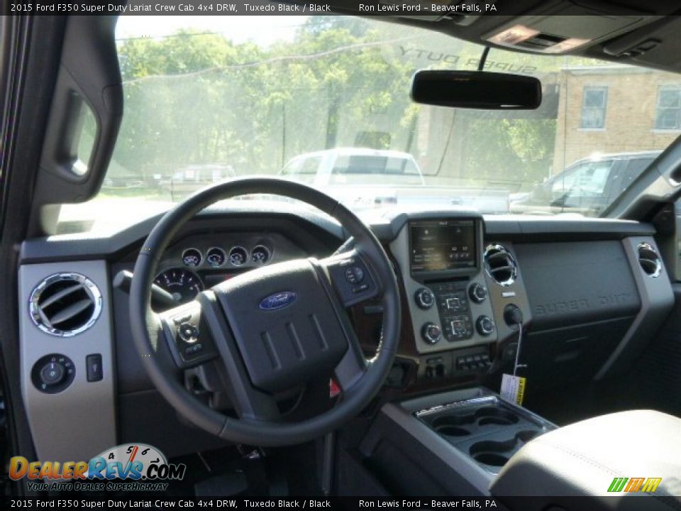 2015 Ford F350 Super Duty Lariat Crew Cab 4x4 DRW Tuxedo Black / Black Photo #12