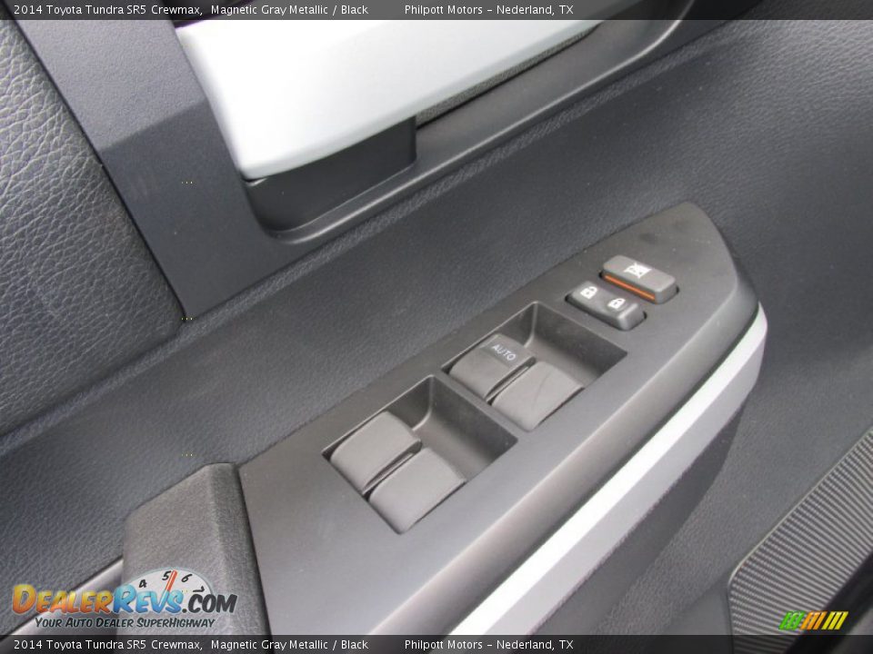 2014 Toyota Tundra SR5 Crewmax Magnetic Gray Metallic / Black Photo #23