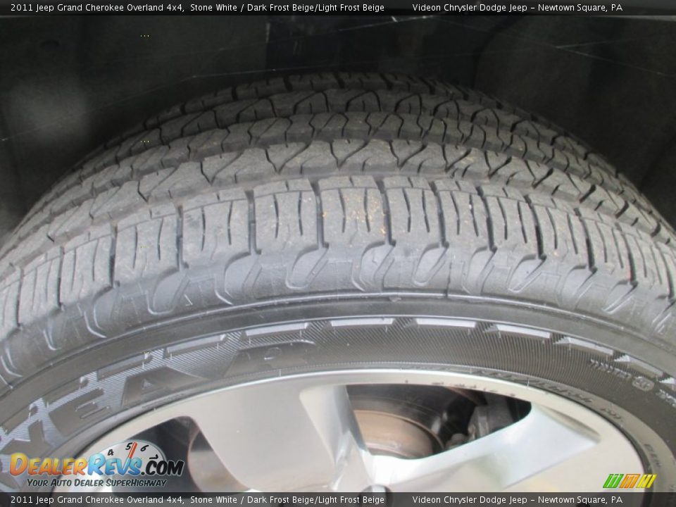 2011 Jeep Grand Cherokee Overland 4x4 Stone White / Dark Frost Beige/Light Frost Beige Photo #13