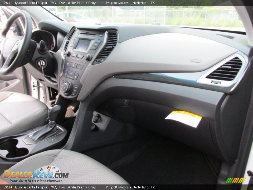 2014 Hyundai Santa Fe Sport FWD Frost White Pearl / Gray Photo #16
