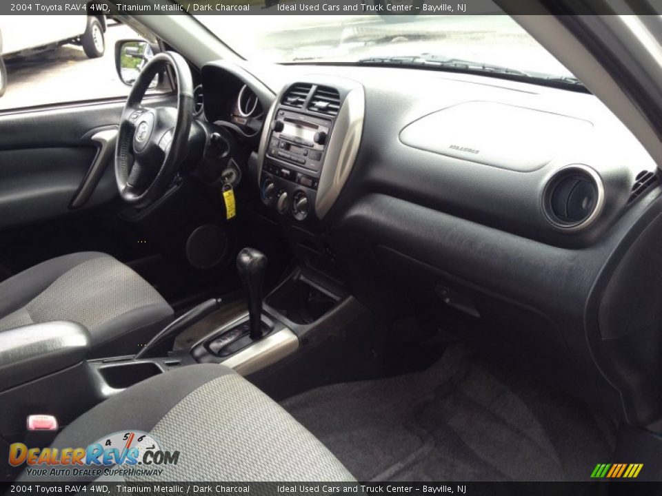 2004 Toyota RAV4 4WD Titanium Metallic / Dark Charcoal Photo #10