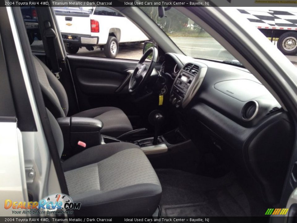 2004 Toyota RAV4 4WD Titanium Metallic / Dark Charcoal Photo #11