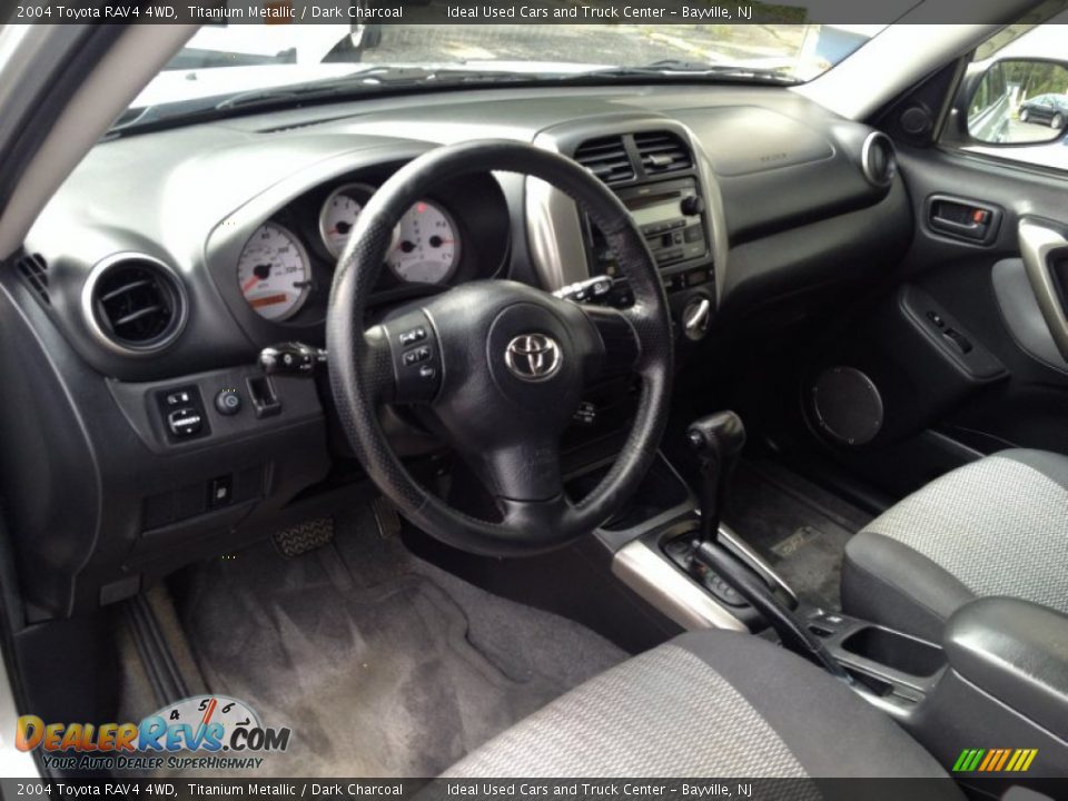 2004 Toyota RAV4 4WD Titanium Metallic / Dark Charcoal Photo #24