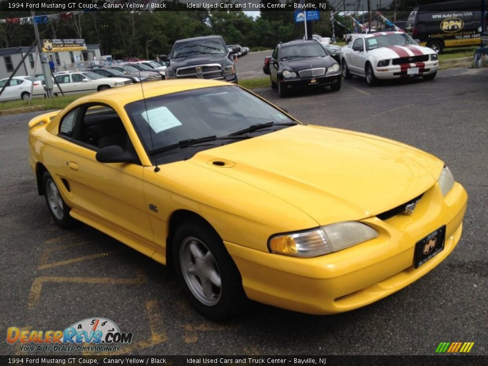 1994 Ford Mustang GT Coupe Canary Yellow / Black Photo #5