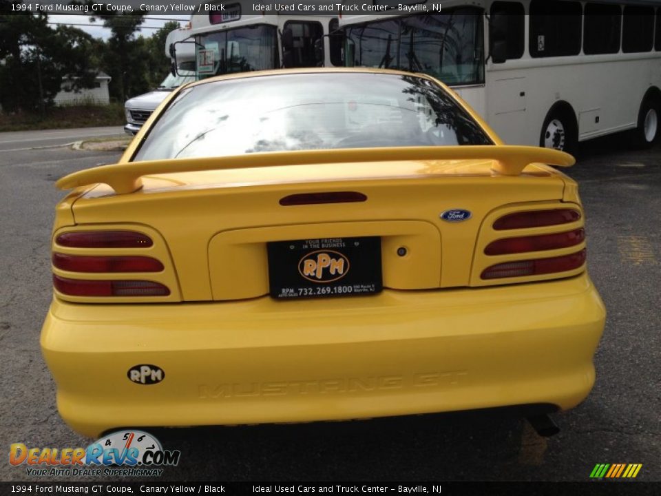 1994 Ford Mustang GT Coupe Canary Yellow / Black Photo #14