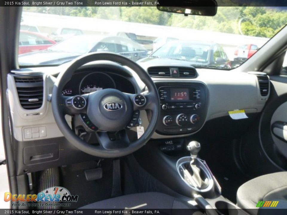 2015 Kia Soul Bright Silver / Gray Two Tone Photo #14