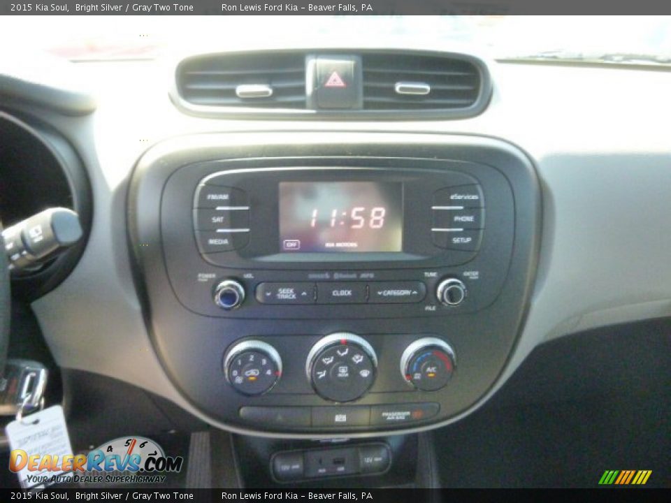 2015 Kia Soul Bright Silver / Gray Two Tone Photo #16