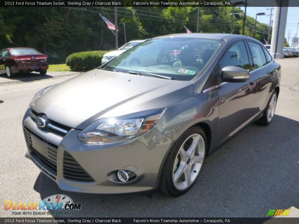 2013 Ford Focus Titanium Sedan Sterling Gray / Charcoal Black Photo #6