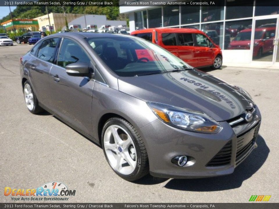 2013 Ford Focus Titanium Sedan Sterling Gray / Charcoal Black Photo #8