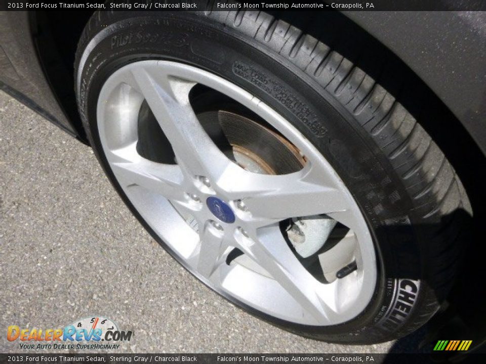 2013 Ford Focus Titanium Sedan Sterling Gray / Charcoal Black Photo #9