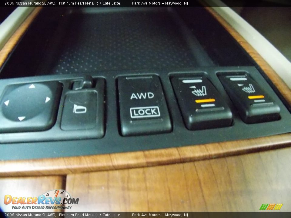 2006 Nissan Murano SL AWD Platinum Pearl Metallic / Cafe Latte Photo #24