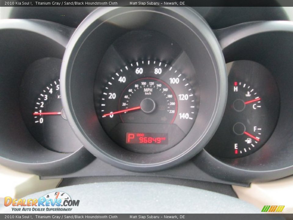 2010 Kia Soul ! Titanium Gray / Sand/Black Houndstooth Cloth Photo #28