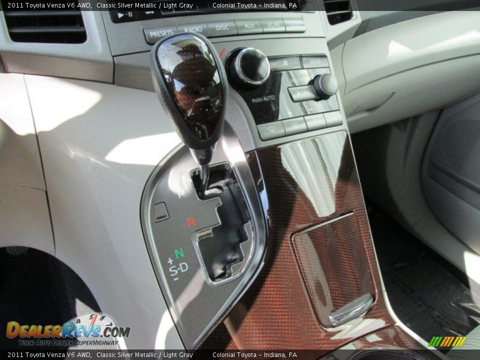 2011 Toyota Venza V6 AWD Classic Silver Metallic / Light Gray Photo #17