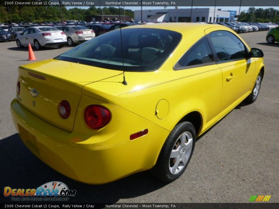 2006 Chevrolet Cobalt LS Coupe Rally Yellow / Gray Photo #4