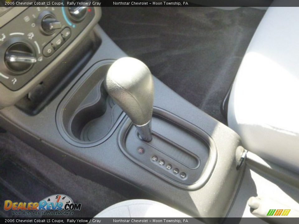 2006 Chevrolet Cobalt LS Coupe Rally Yellow / Gray Photo #12