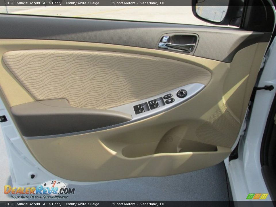 2014 Hyundai Accent GLS 4 Door Century White / Beige Photo #20