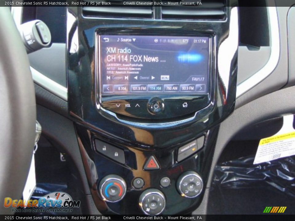Controls of 2015 Chevrolet Sonic RS Hatchback Photo #15