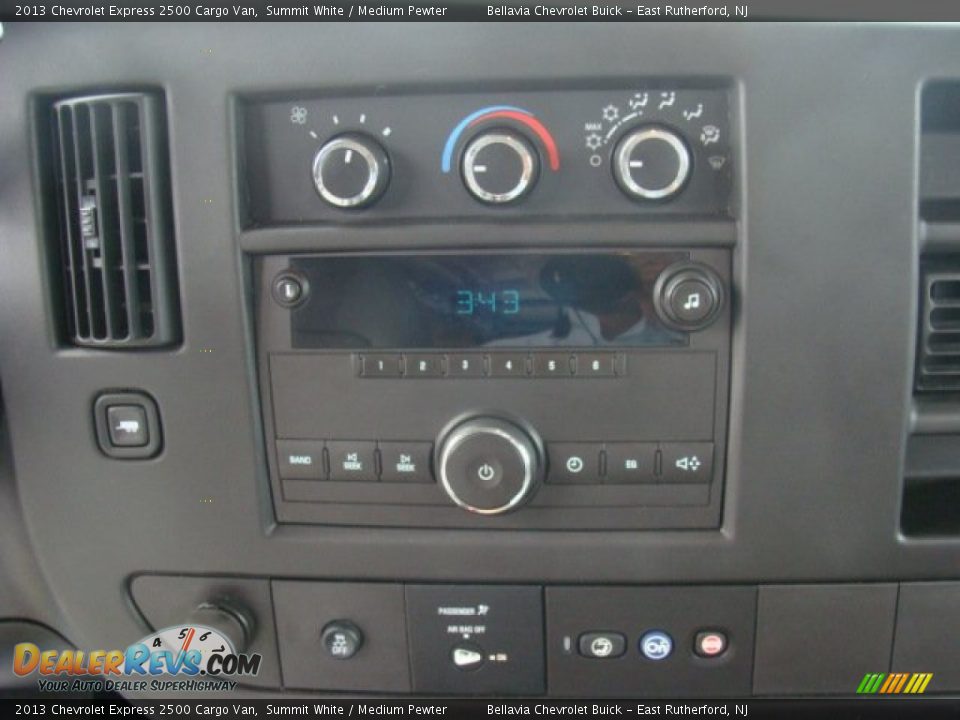 2013 Chevrolet Express 2500 Cargo Van Summit White / Medium Pewter Photo #11