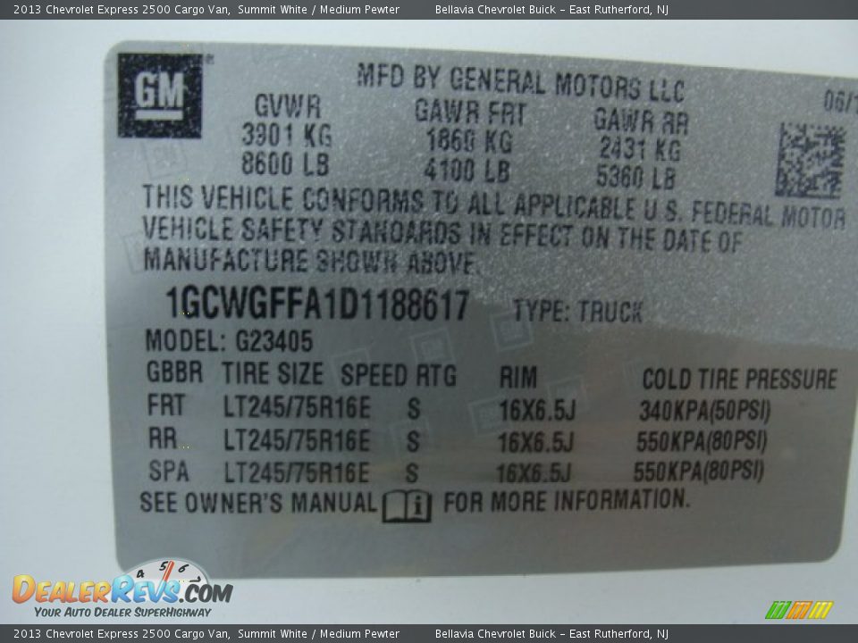 2013 Chevrolet Express 2500 Cargo Van Summit White / Medium Pewter Photo #15