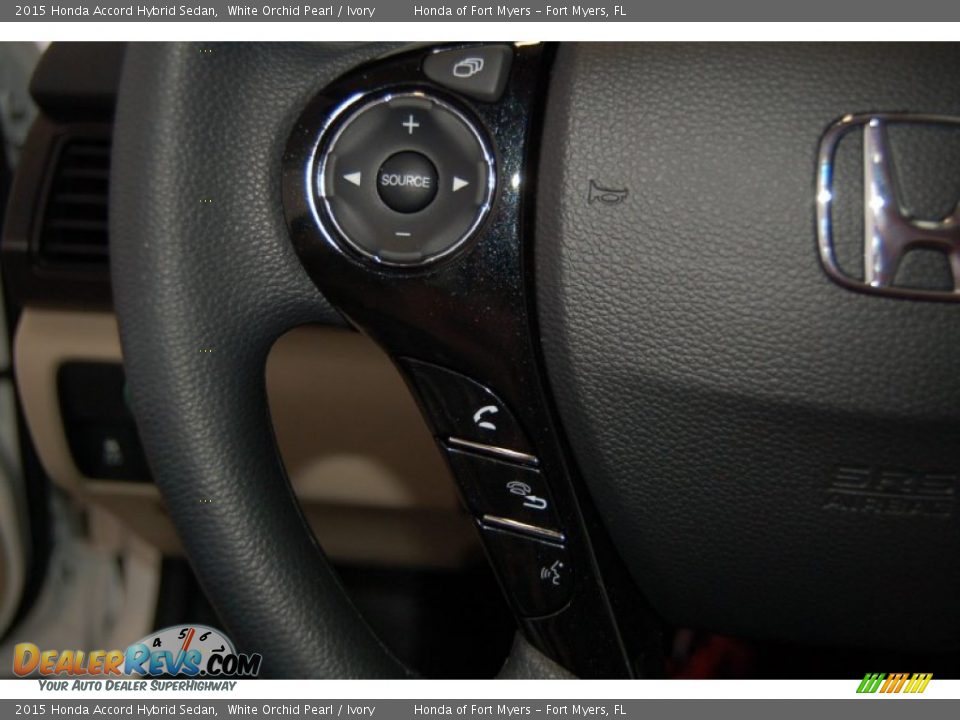 Controls of 2015 Honda Accord Hybrid Sedan Photo #22