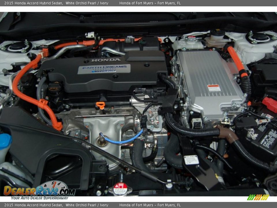 2015 Honda Accord Hybrid Sedan 2.0 Liter DOHC 16-Valve i-VTEC 4 Cylinder Gasoline/Electric Hybrid Engine Photo #29